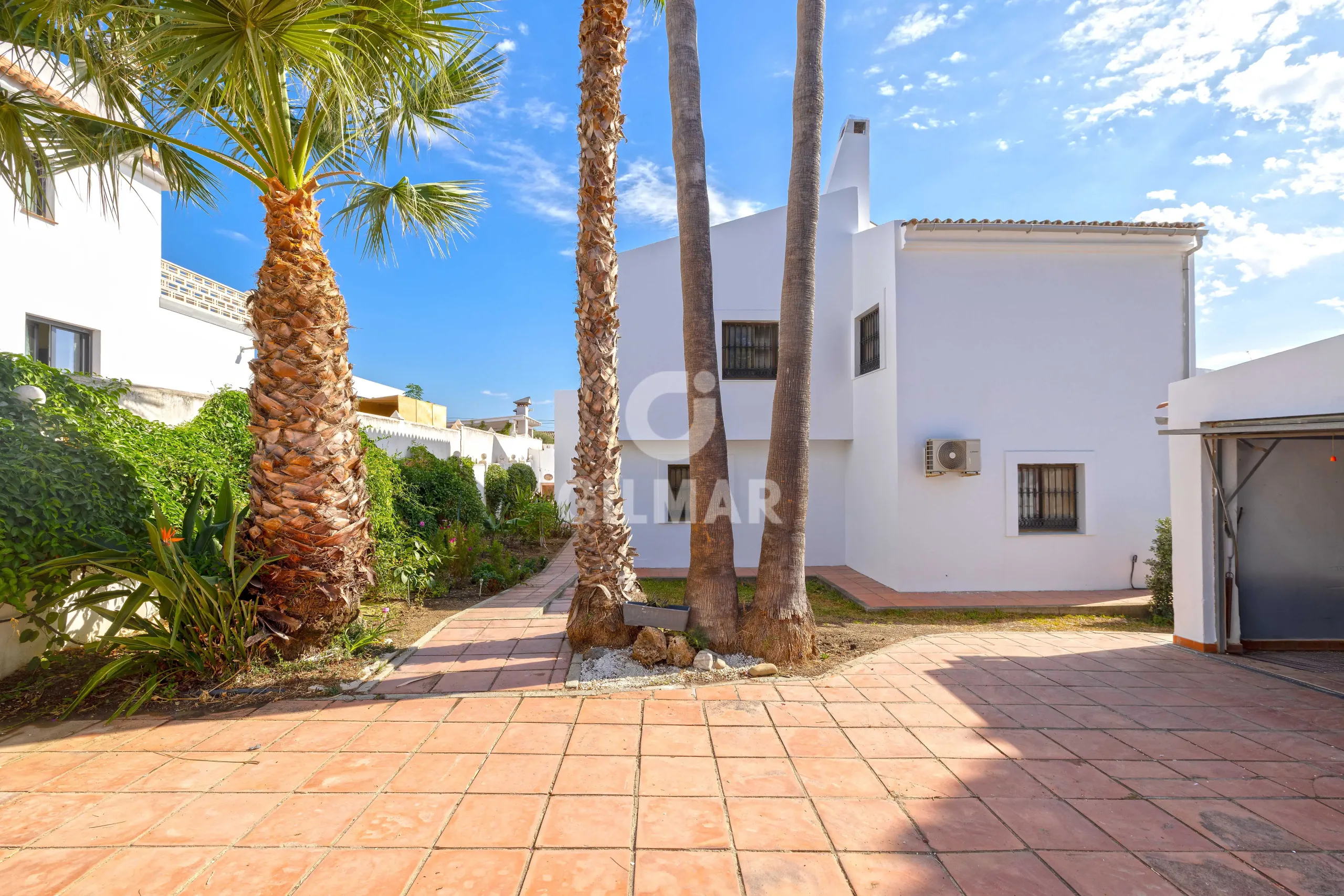 Chalet Independiente en Estepona Oeste - Málaga