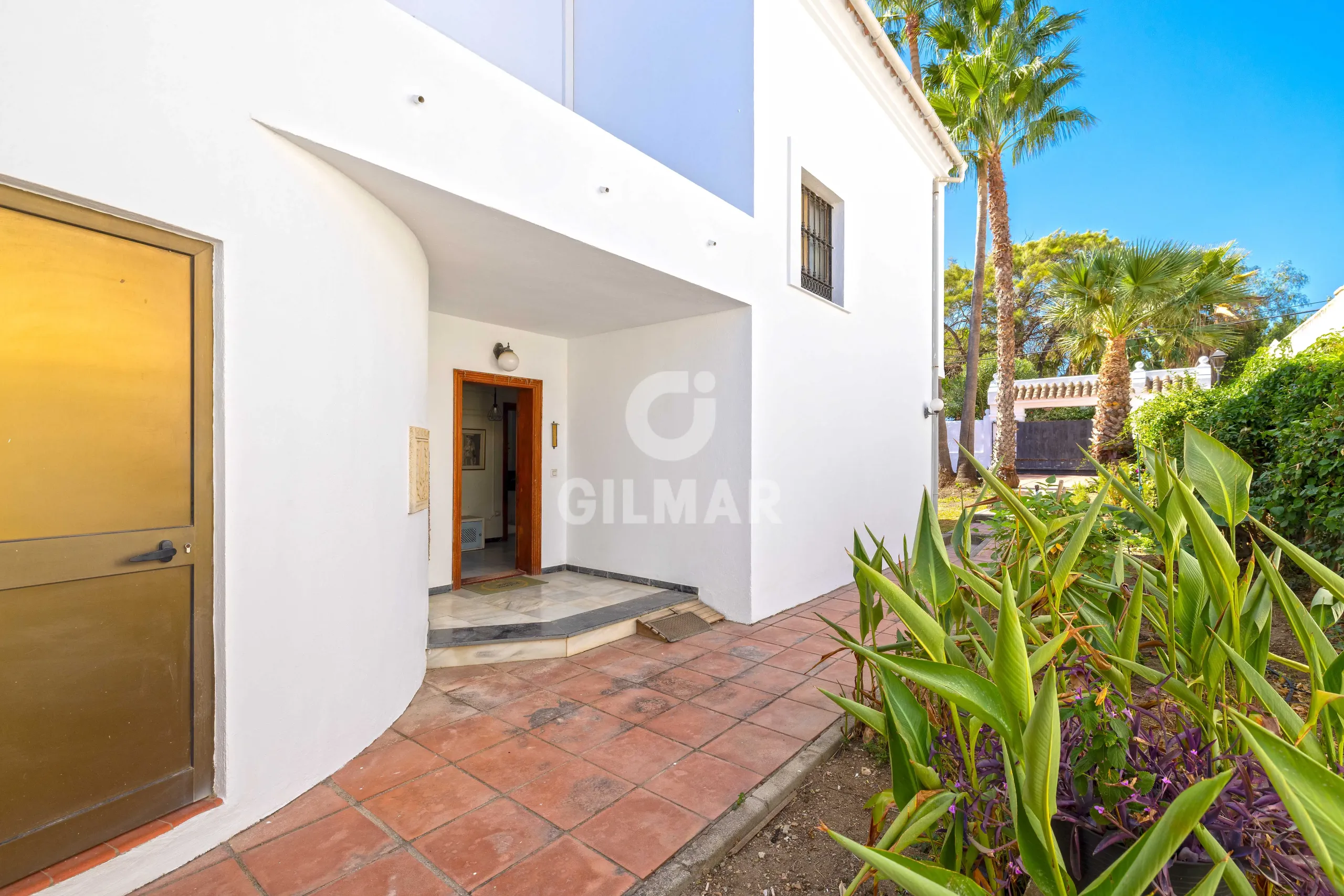 Chalet Independiente en Estepona Oeste - Málaga