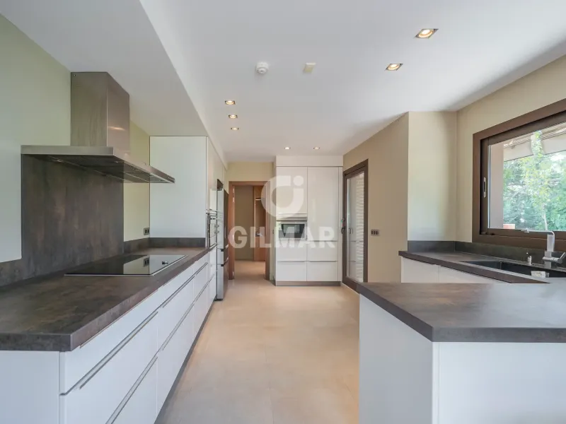Chalet Independiente en Ciudalcampo - Madrid