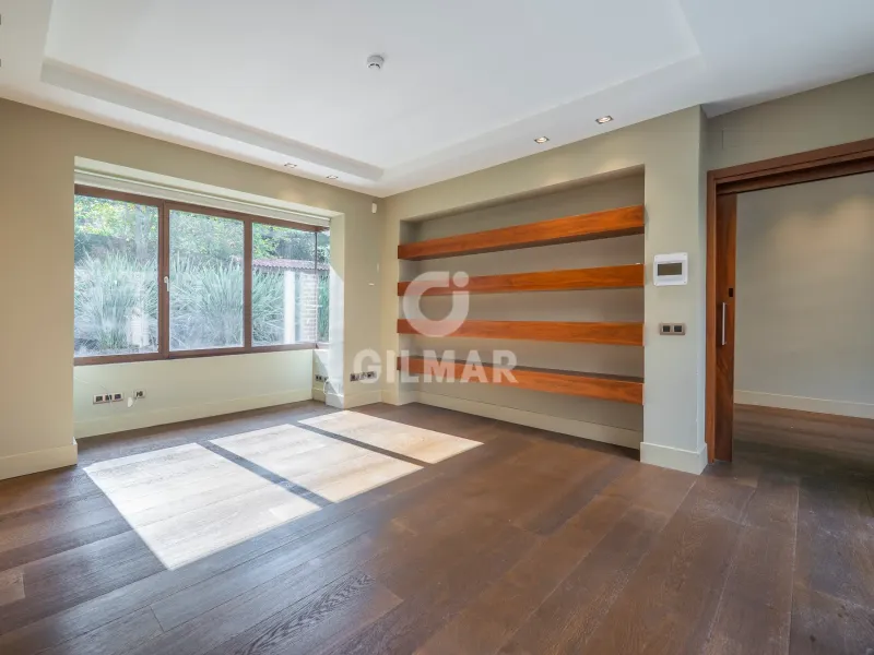 Chalet Independiente en Ciudalcampo - Madrid