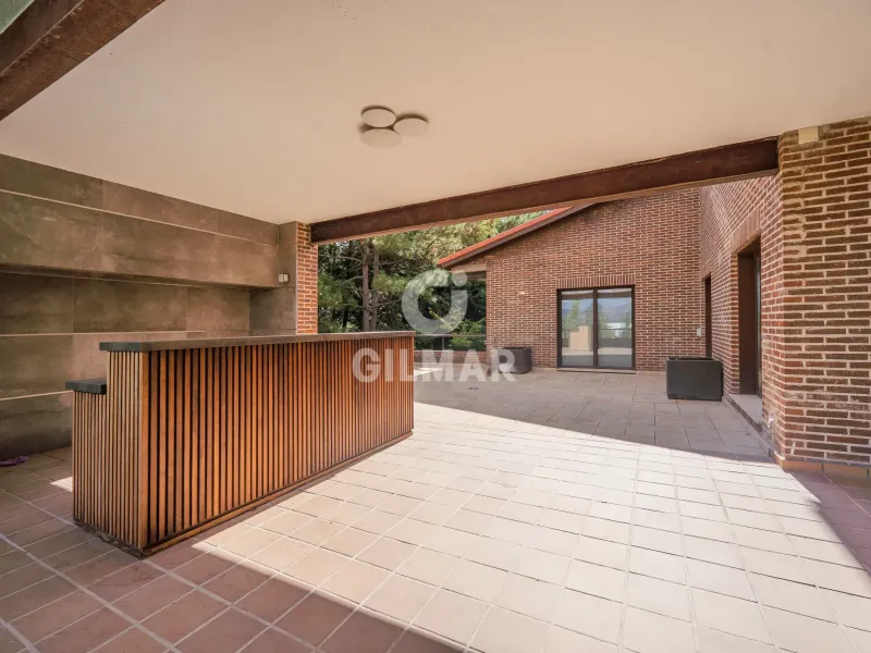 Chalet Independiente en Ciudalcampo - Madrid