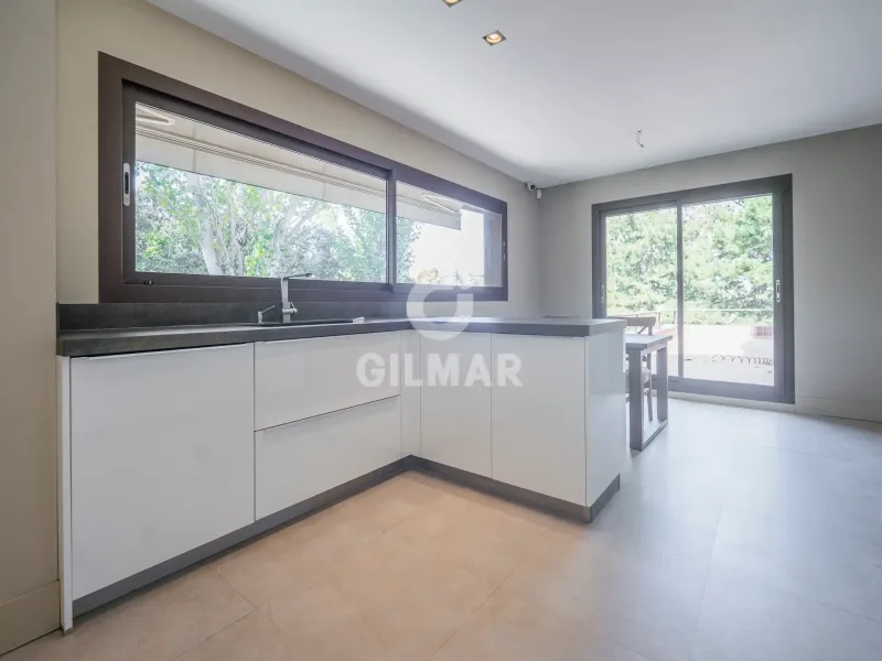 Chalet Independiente en Ciudalcampo - Madrid
