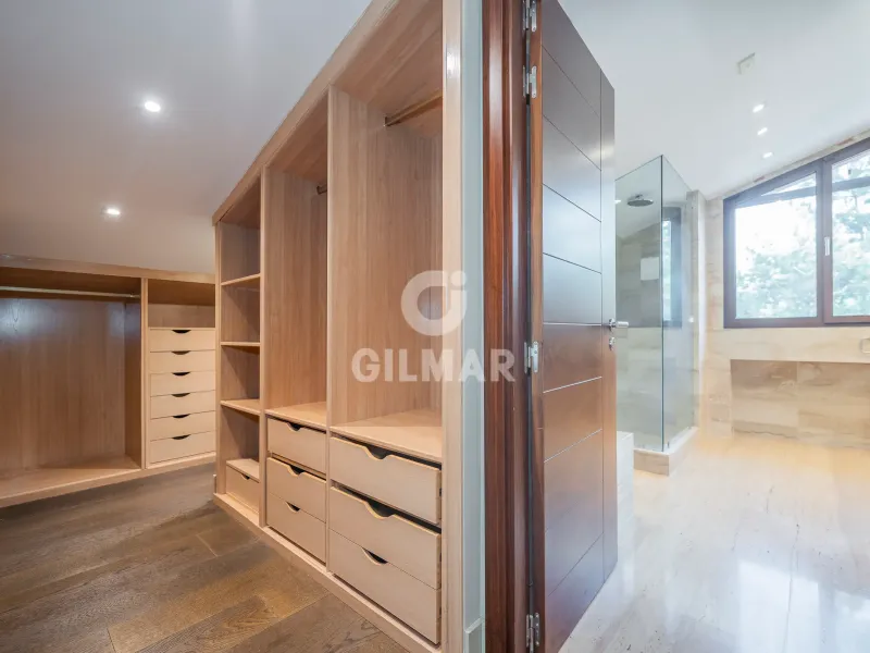 Chalet Independiente en Ciudalcampo - Madrid