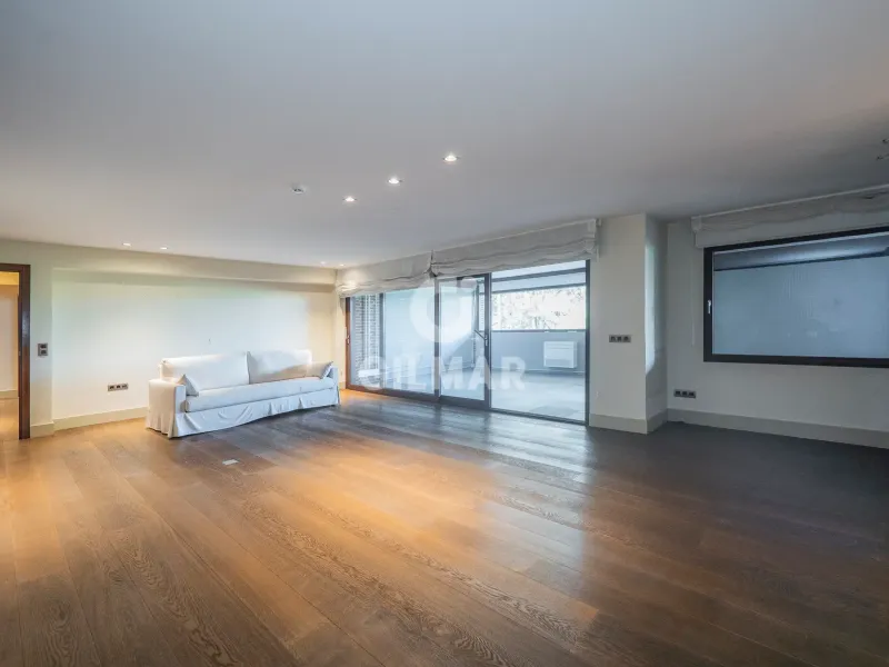 Chalet Independiente en Ciudalcampo - Madrid