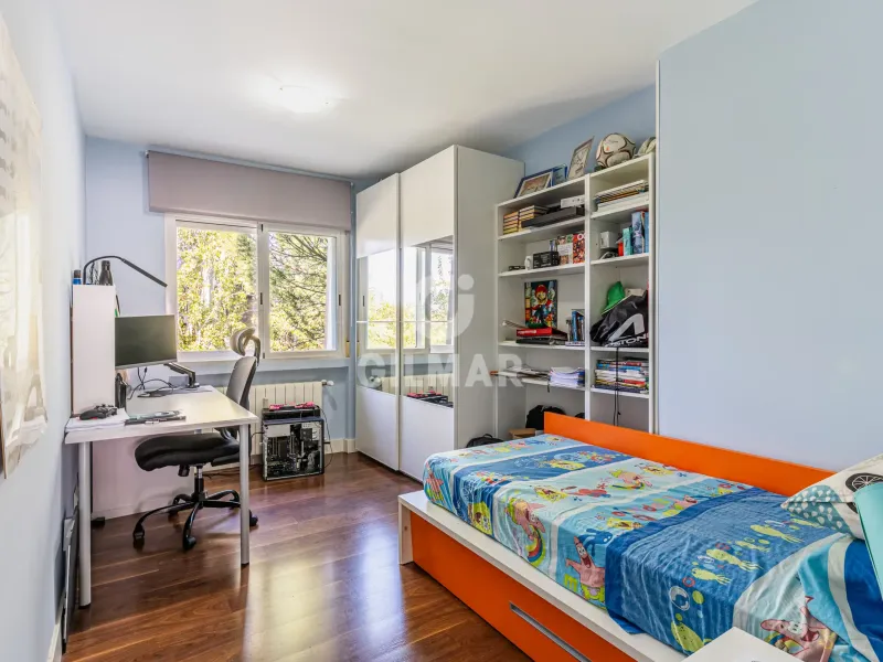 Duplex penthouse in Majadahonda - Madrid