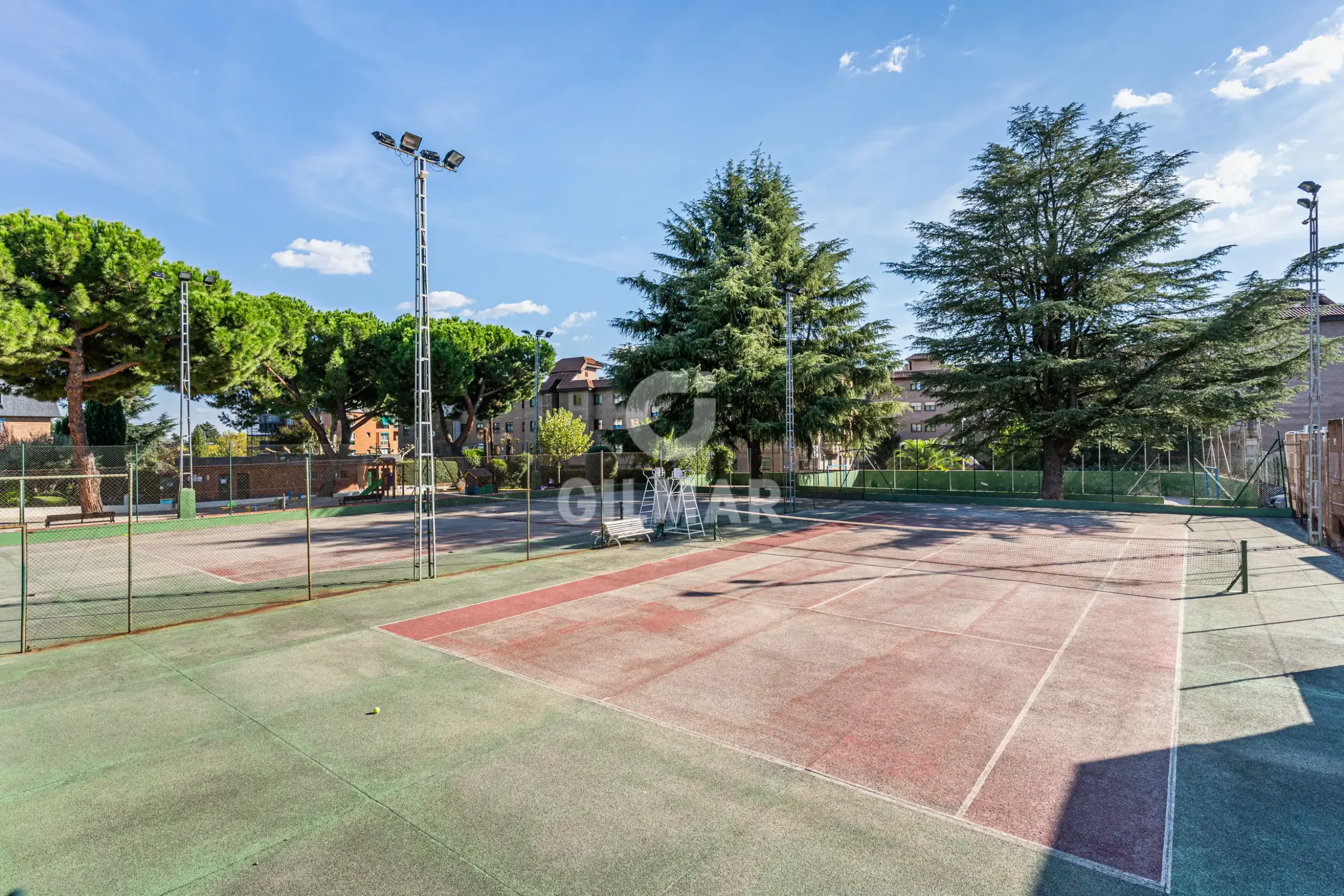 Duplex penthouse in Majadahonda - Madrid