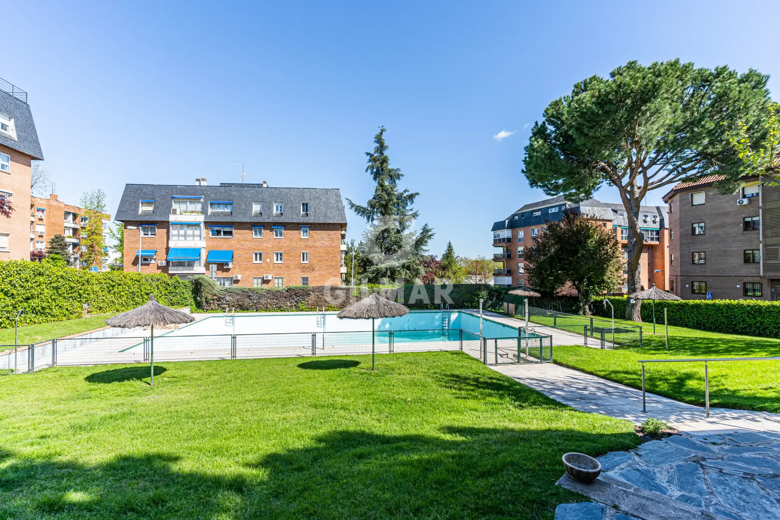 Duplex penthouse in Majadahonda - Madrid