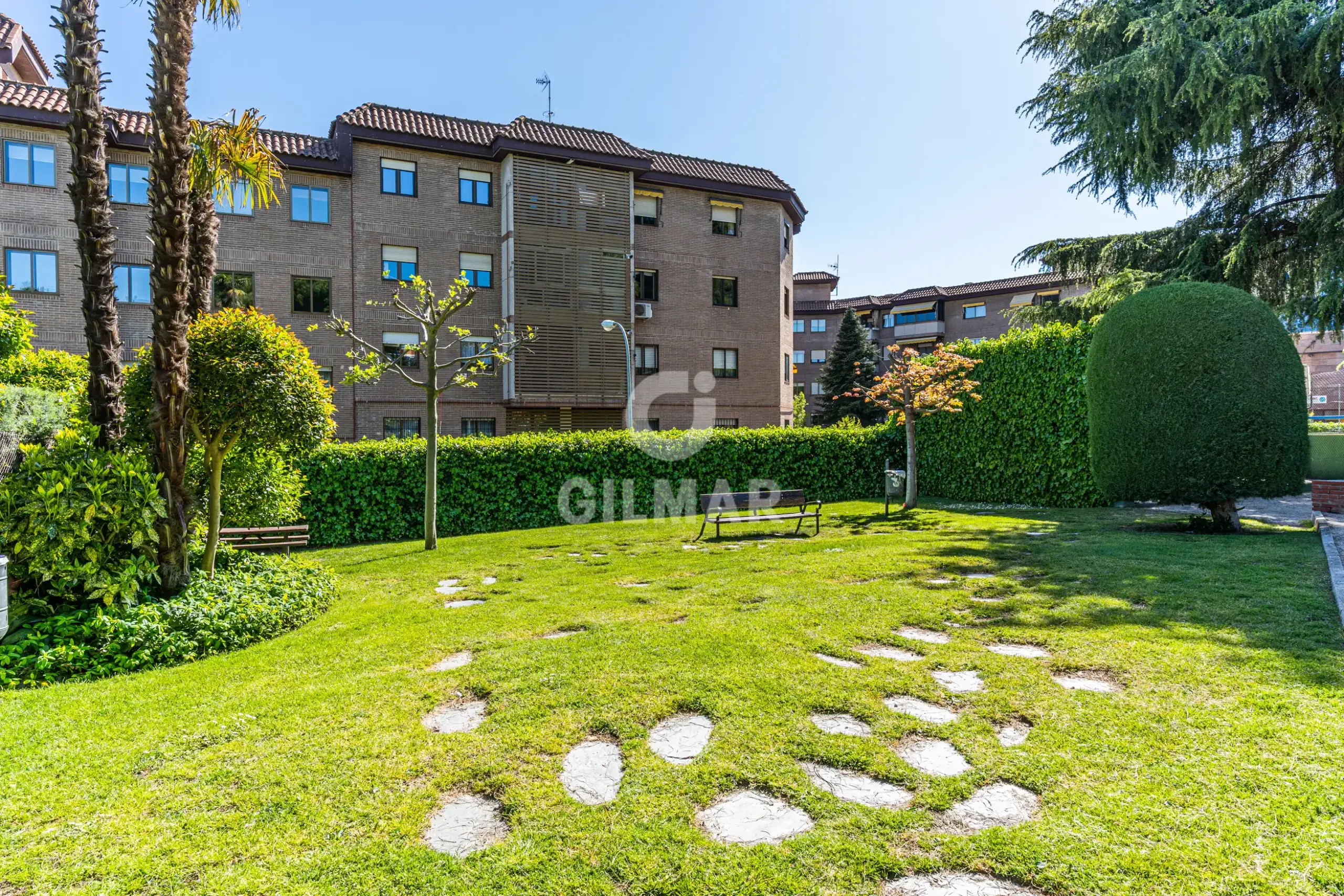 Duplex penthouse in Majadahonda - Madrid