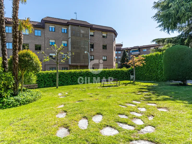 Duplex penthouse in Majadahonda - Madrid