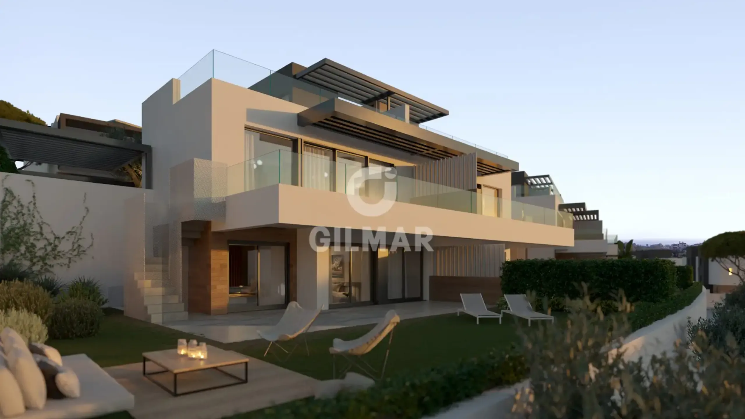 Chalet Pareado en Estepona Este - Málaga