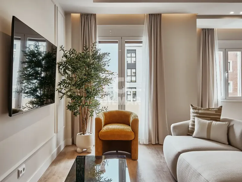 Apartment in Goya - Madrid