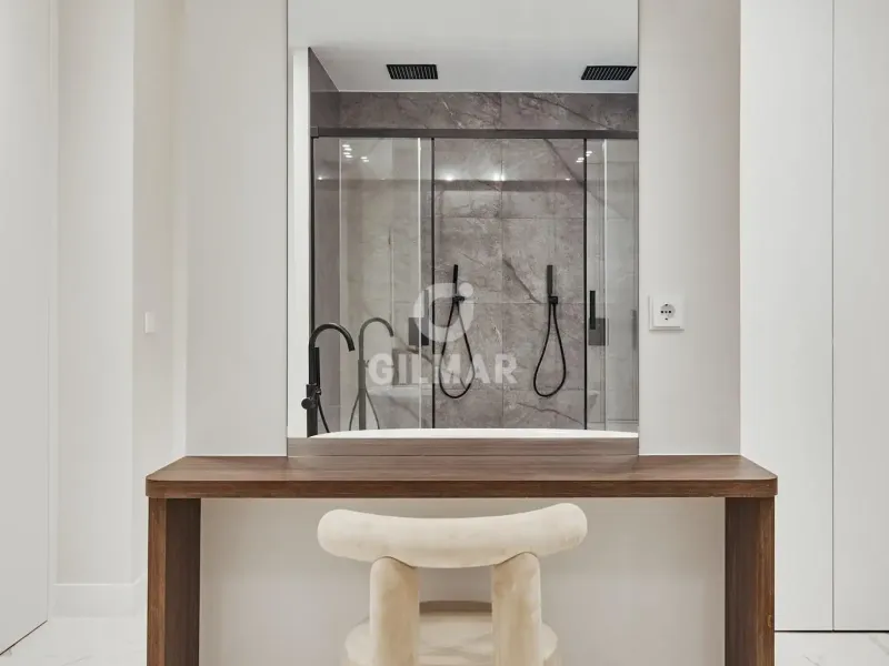 Apartment in Goya - Madrid
