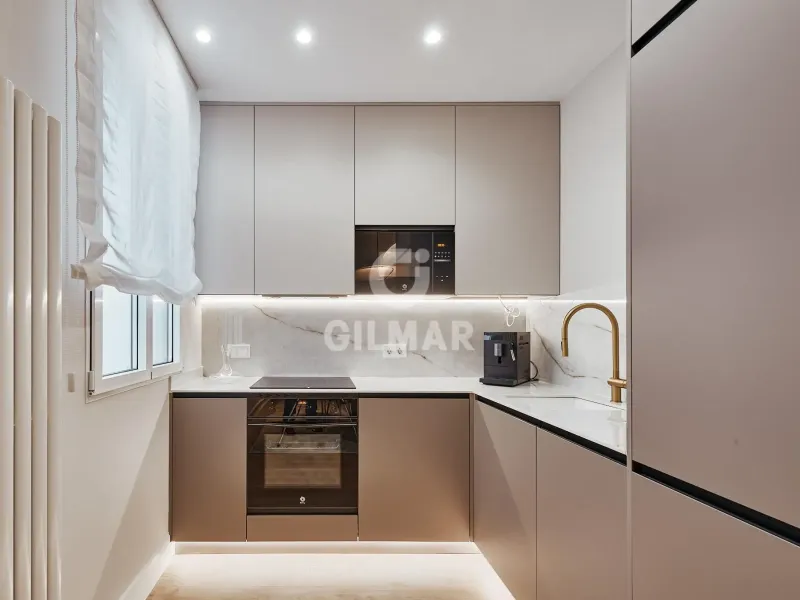 Apartment in Goya - Madrid