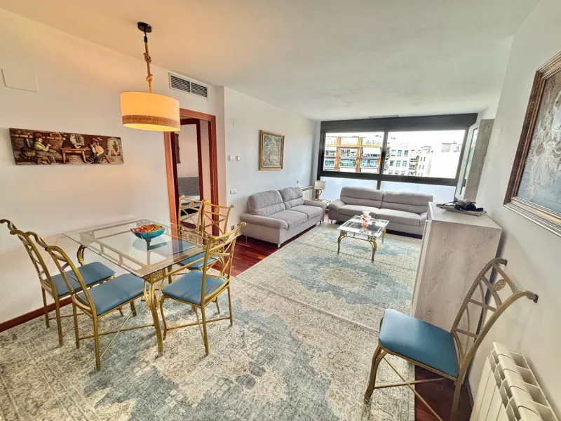 Elegante apartamento en última planta en Diagonal Mar, Barcelona