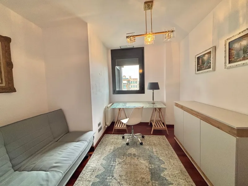 Elegante apartamento en última planta en Diagonal Mar, Barcelona