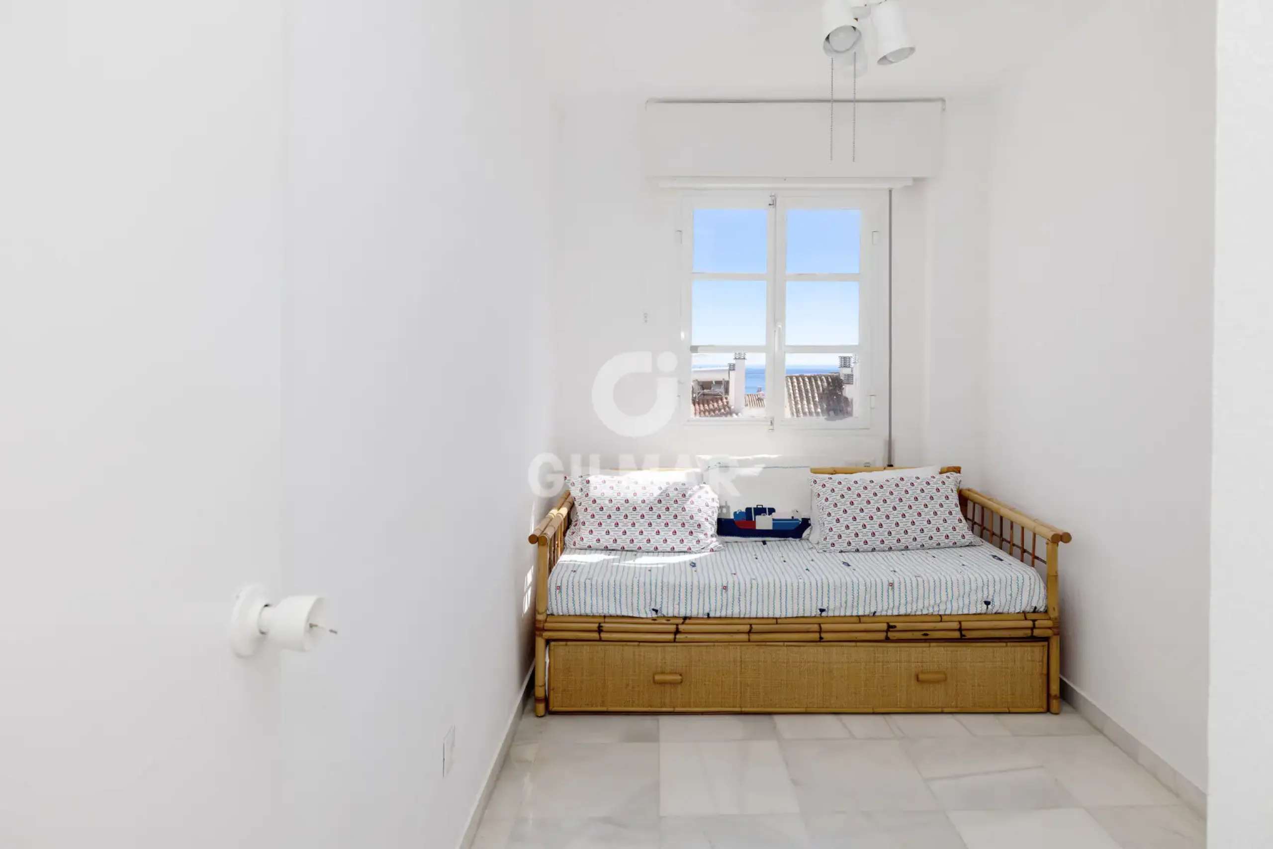 Piso en Estepona - Málaga