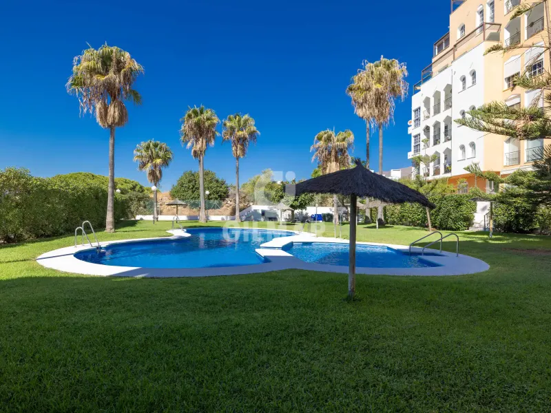 Piso en Estepona - Málaga