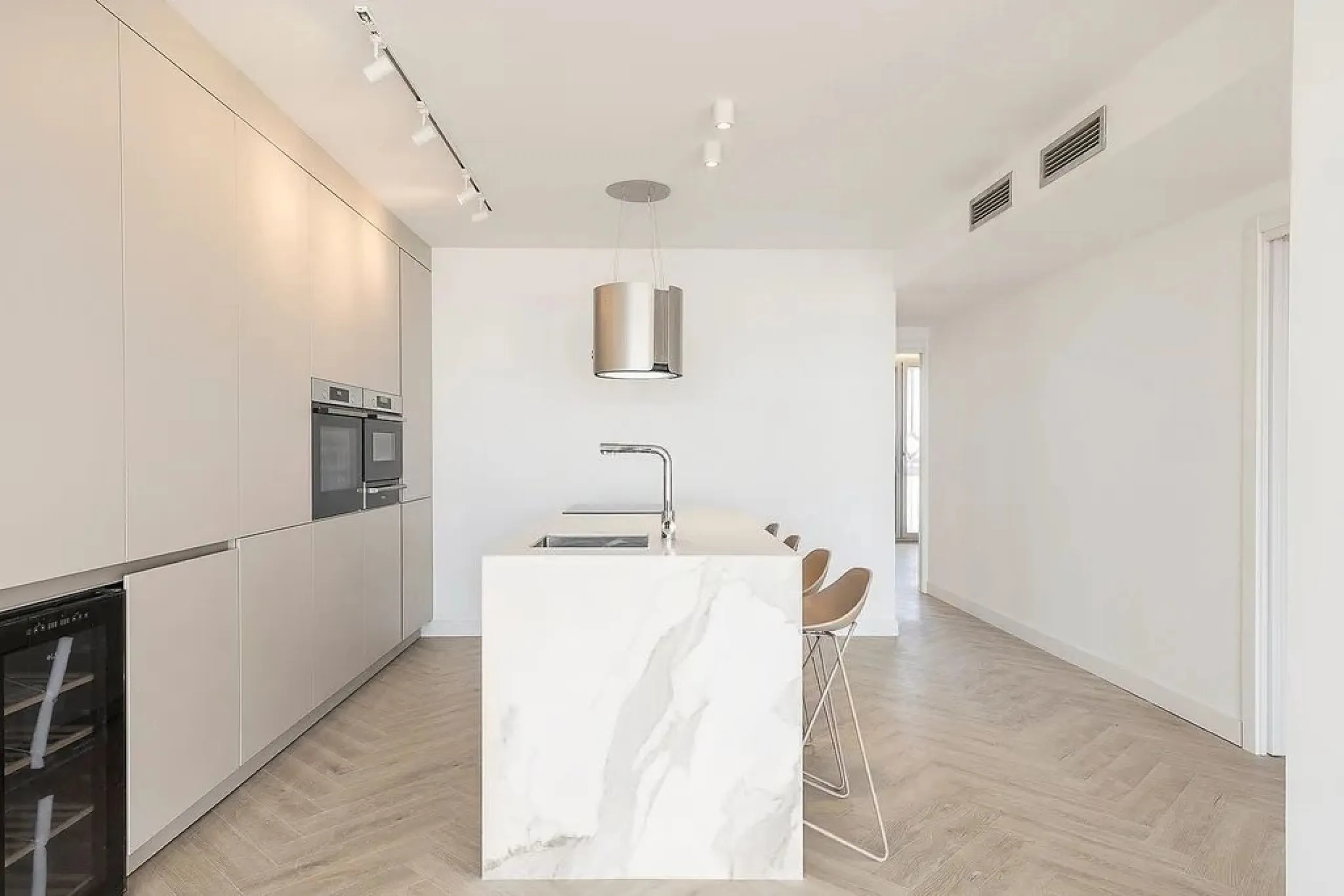 Exclusive Renovated Apartment with Panoramic Views in Sant Gervasi – Gracia, Barcelona
