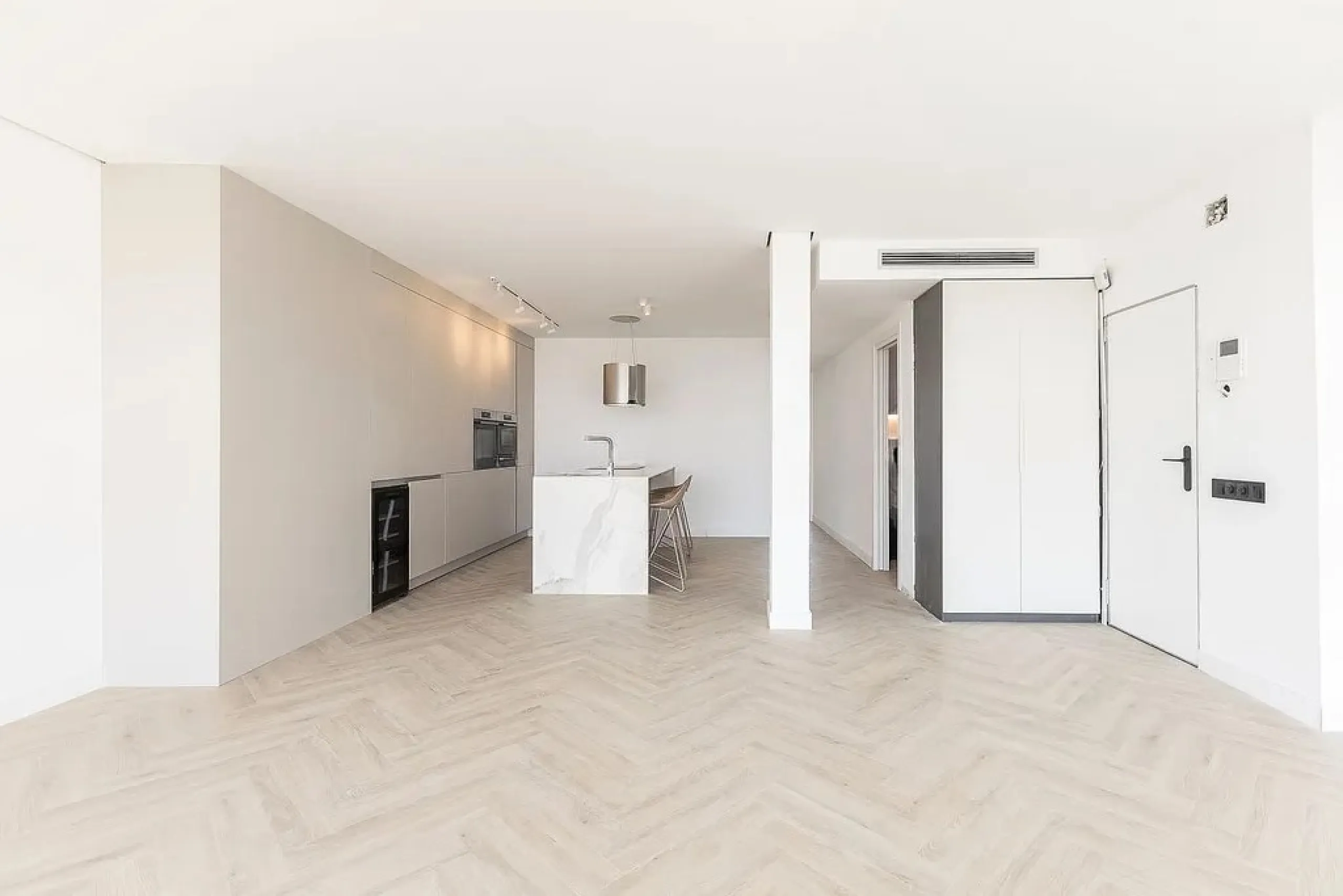 Exclusive Renovated Apartment with Panoramic Views in Sant Gervasi – Gracia, Barcelona