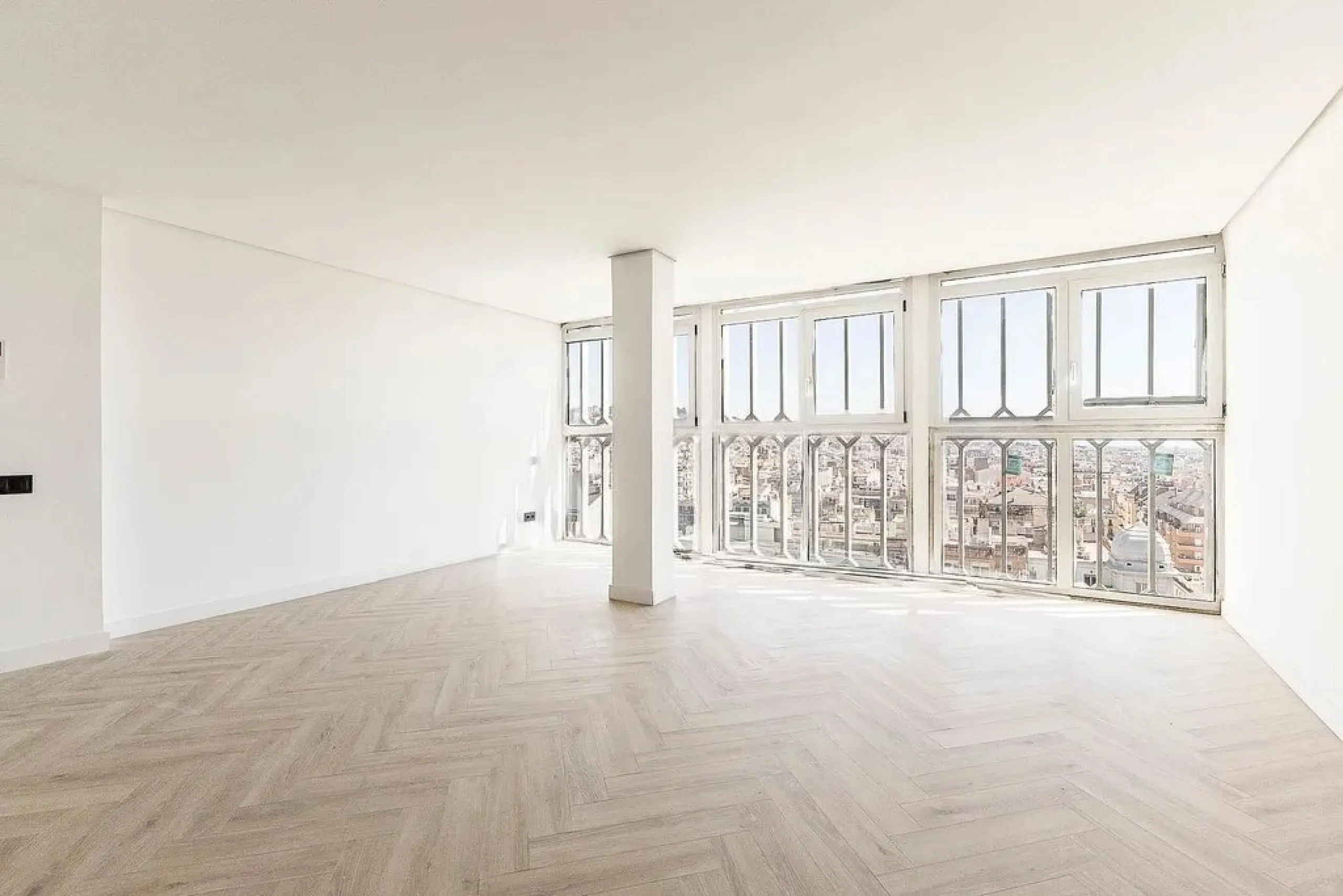 Exclusive Renovated Apartment with Panoramic Views in Sant Gervasi – Gracia, Barcelona