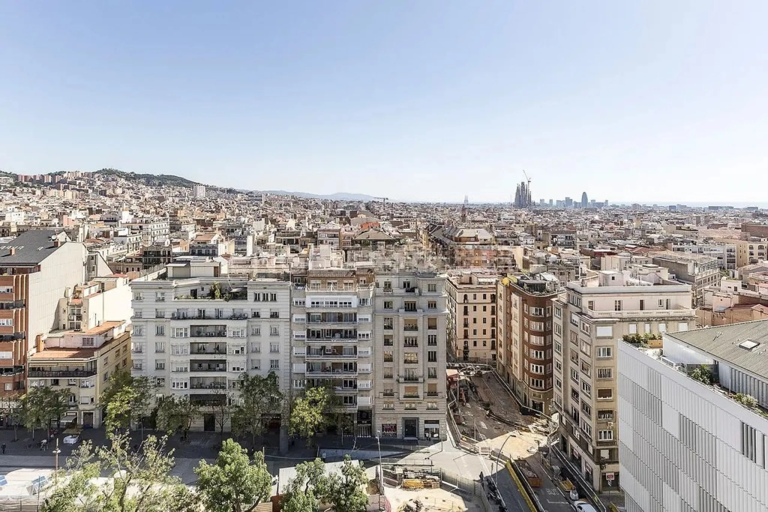 Exclusive Renovated Apartment with Panoramic Views in Sant Gervasi – Gracia, Barcelona