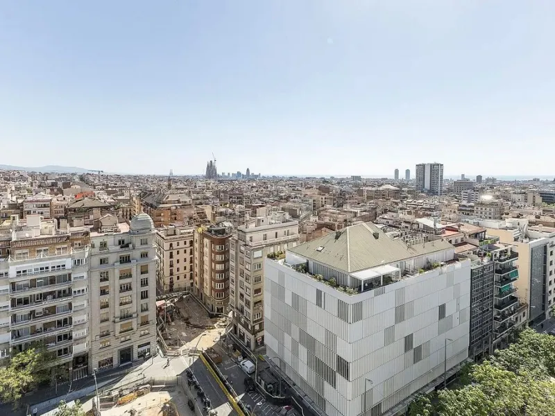 Exclusive Renovated Apartment with Panoramic Views in Sant Gervasi – Gracia, Barcelona