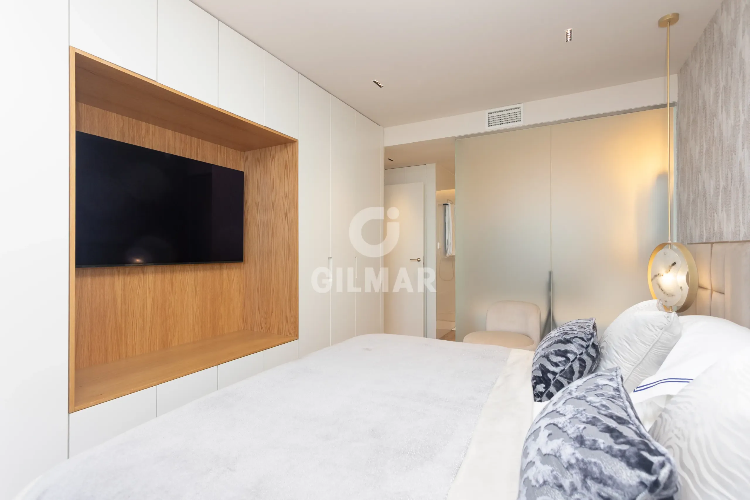 Apartment in Tetuán - Madrid