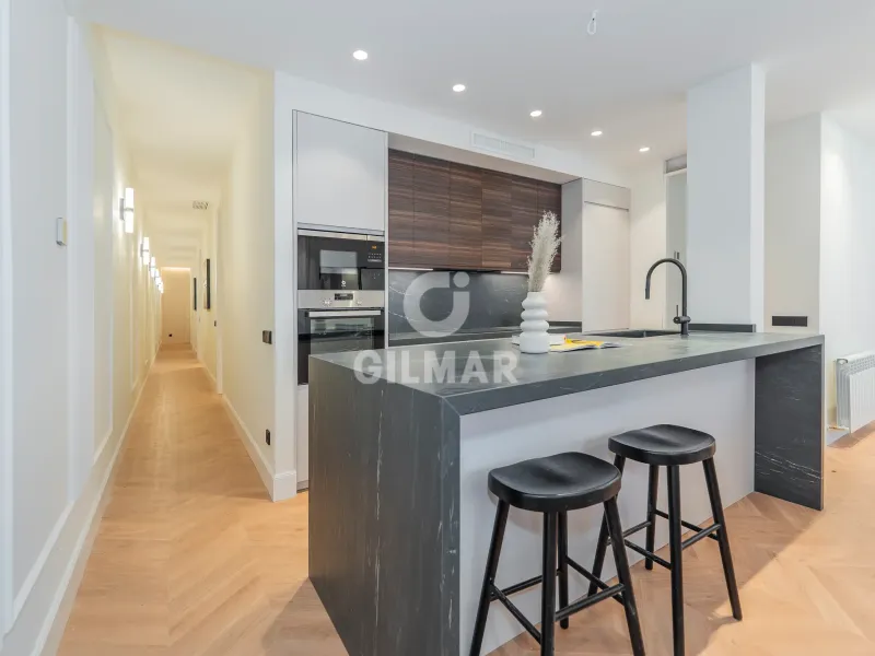 Apartment in Almagro - Madrid