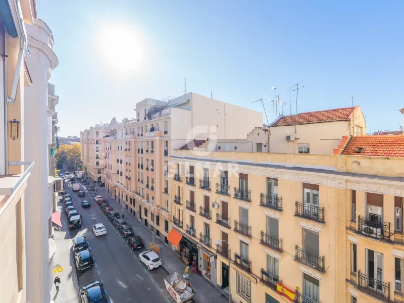 Apartment in Almagro - Madrid