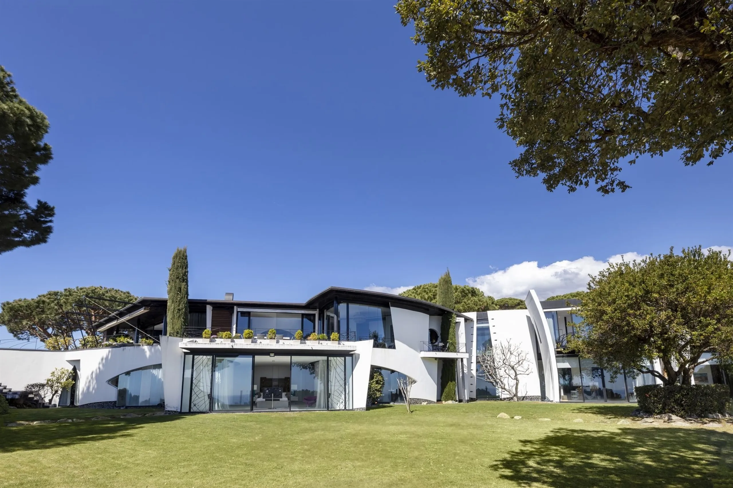 Exclusive Luxury Villa in the Prestigious Supermaresme Residential Area, Sant Andreu de Llavaneres, Barcelona