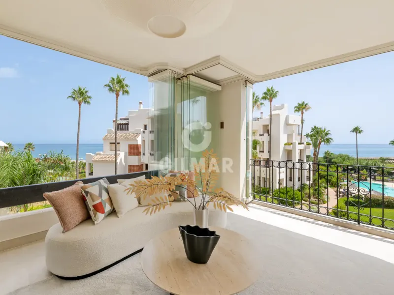Apartment in Estepona Este - Málaga