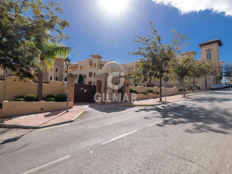Piso en Benalmádena - Málaga