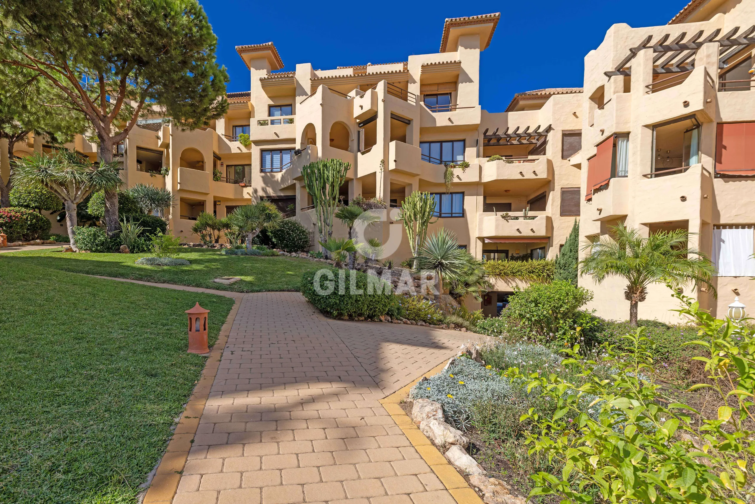 Piso en Benalmádena - Málaga
