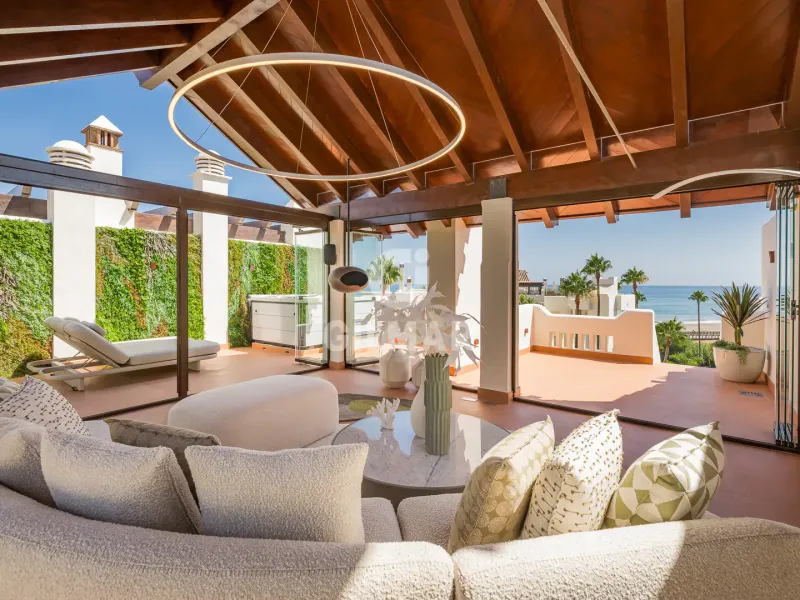 Penthouse in Estepona Este - Málaga