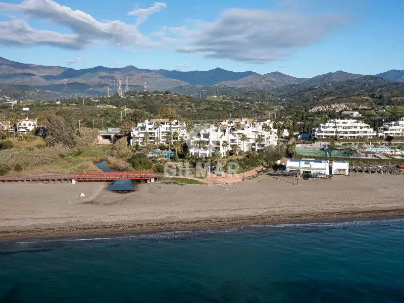 Penthouse in Estepona Este - Málaga