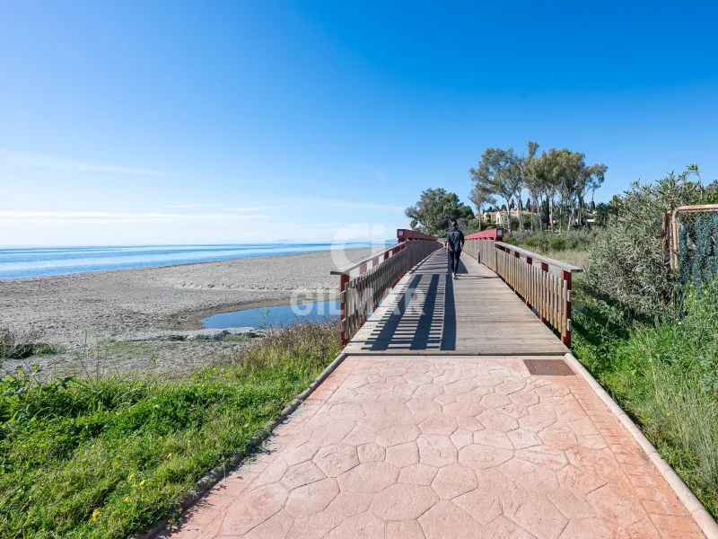 Penthouse in Estepona Este - Málaga