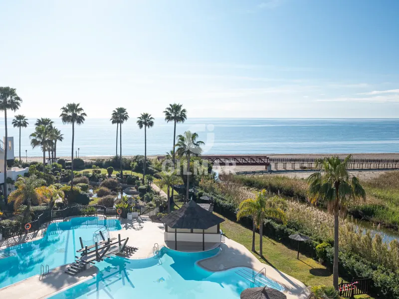 Penthouse in Estepona Este - Málaga
