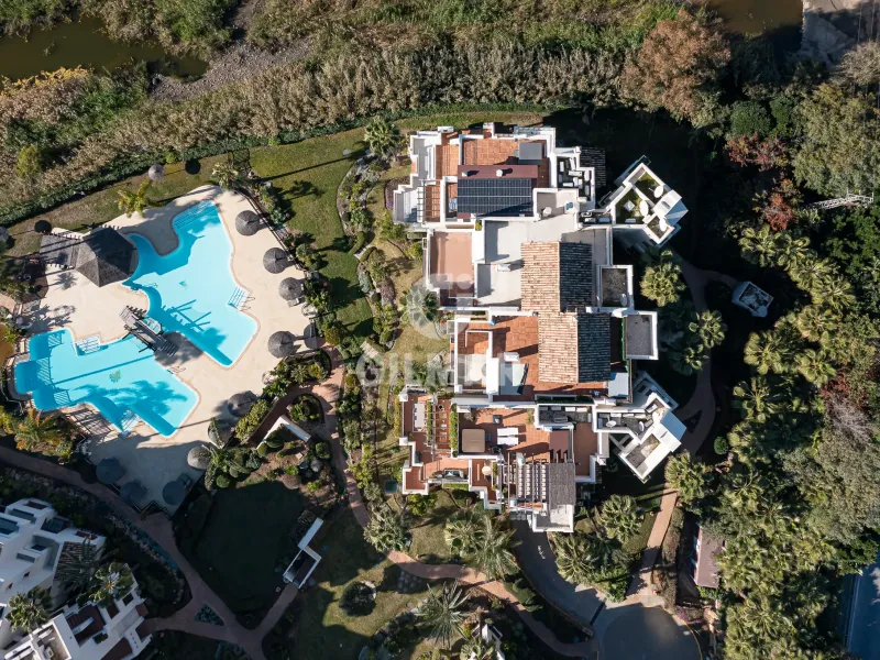 Penthouse in Estepona Este - Málaga
