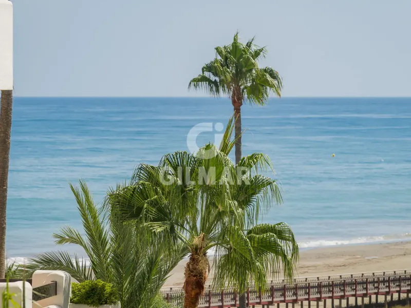 Penthouse in Estepona Este - Málaga