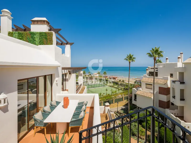 Penthouse in Estepona Este - Málaga