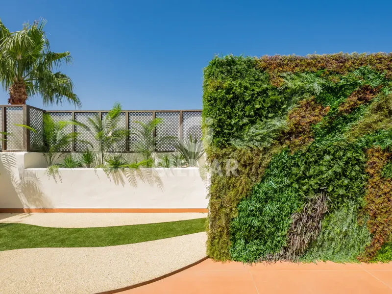 Penthouse in Estepona Este - Málaga