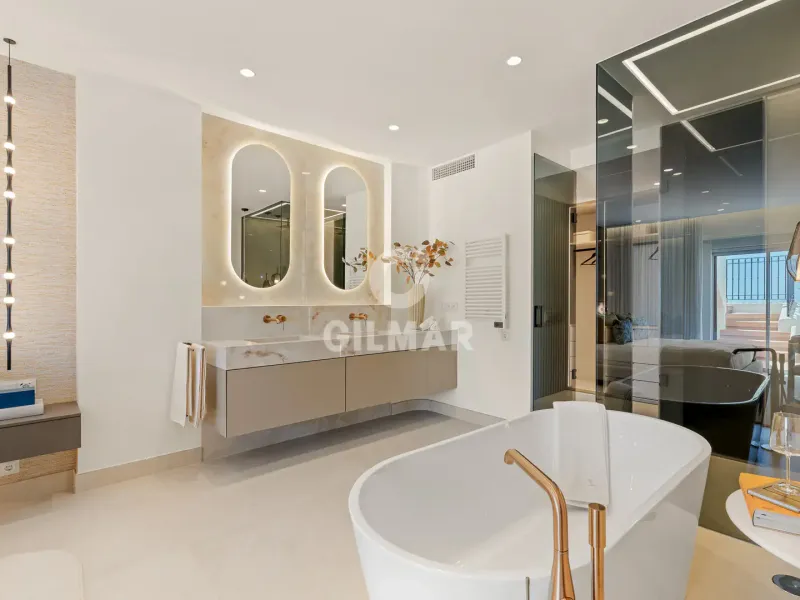 Penthouse in Estepona Este - Málaga