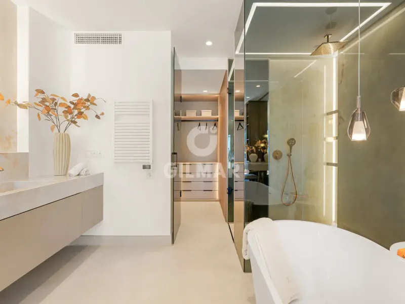 Penthouse in Estepona Este - Málaga