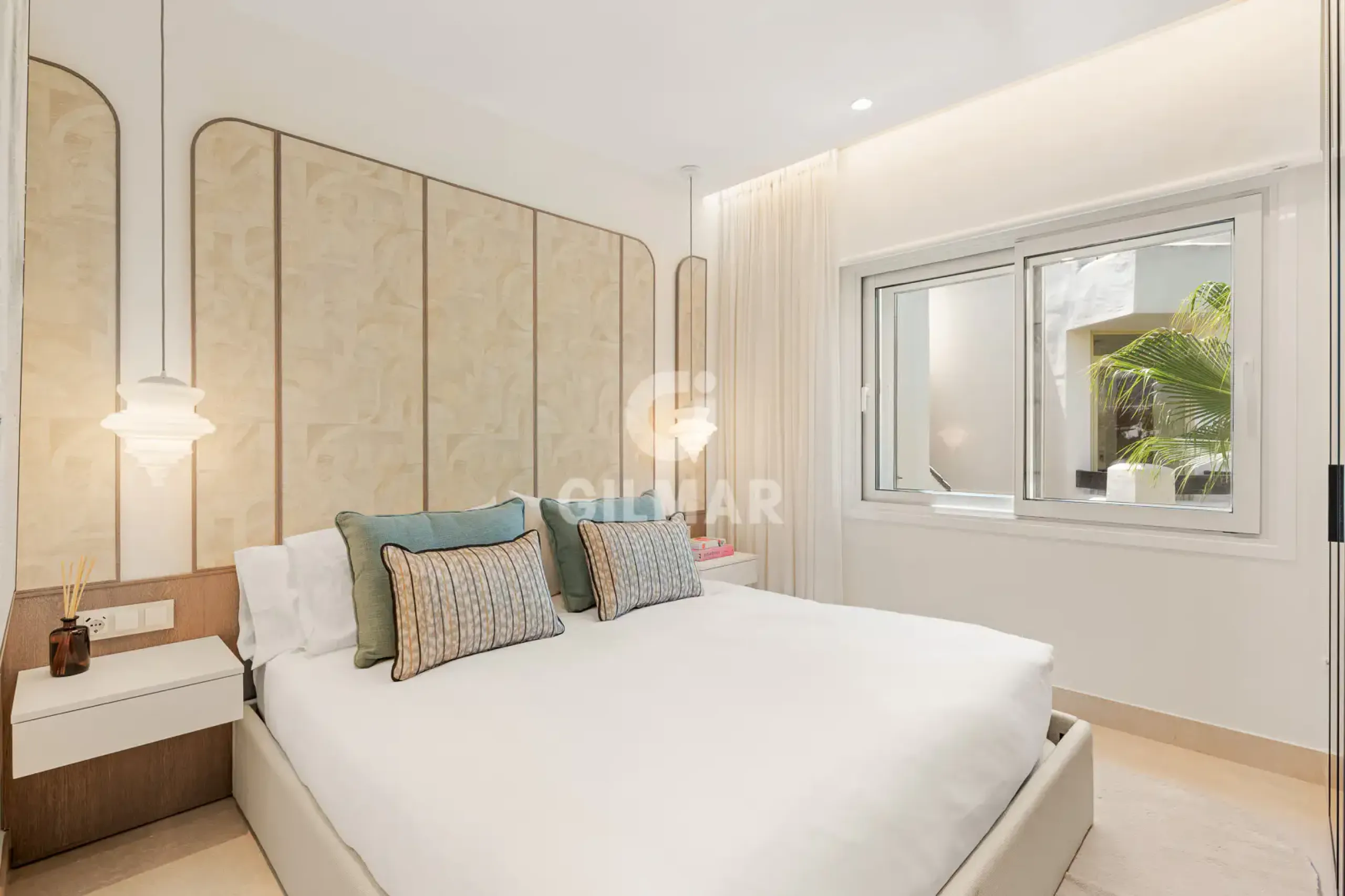 Penthouse in Estepona Este - Málaga