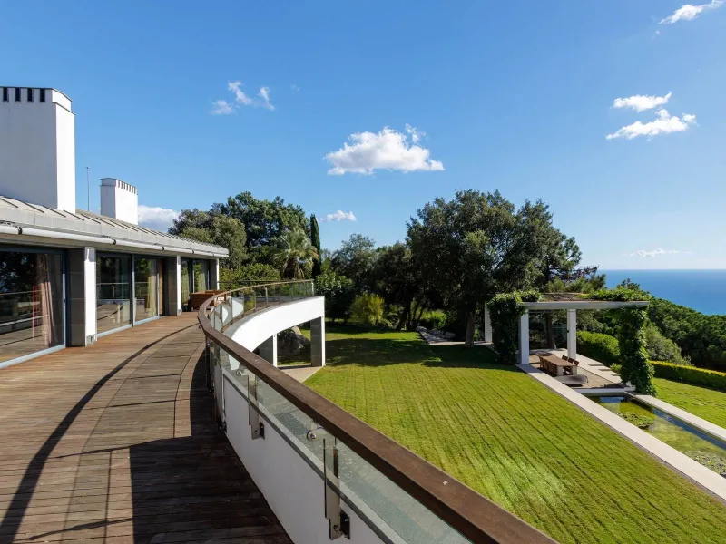Luxury Villa in the Prestigious Supermaresme, Sant Andreu de Llavaneres, Barcelona