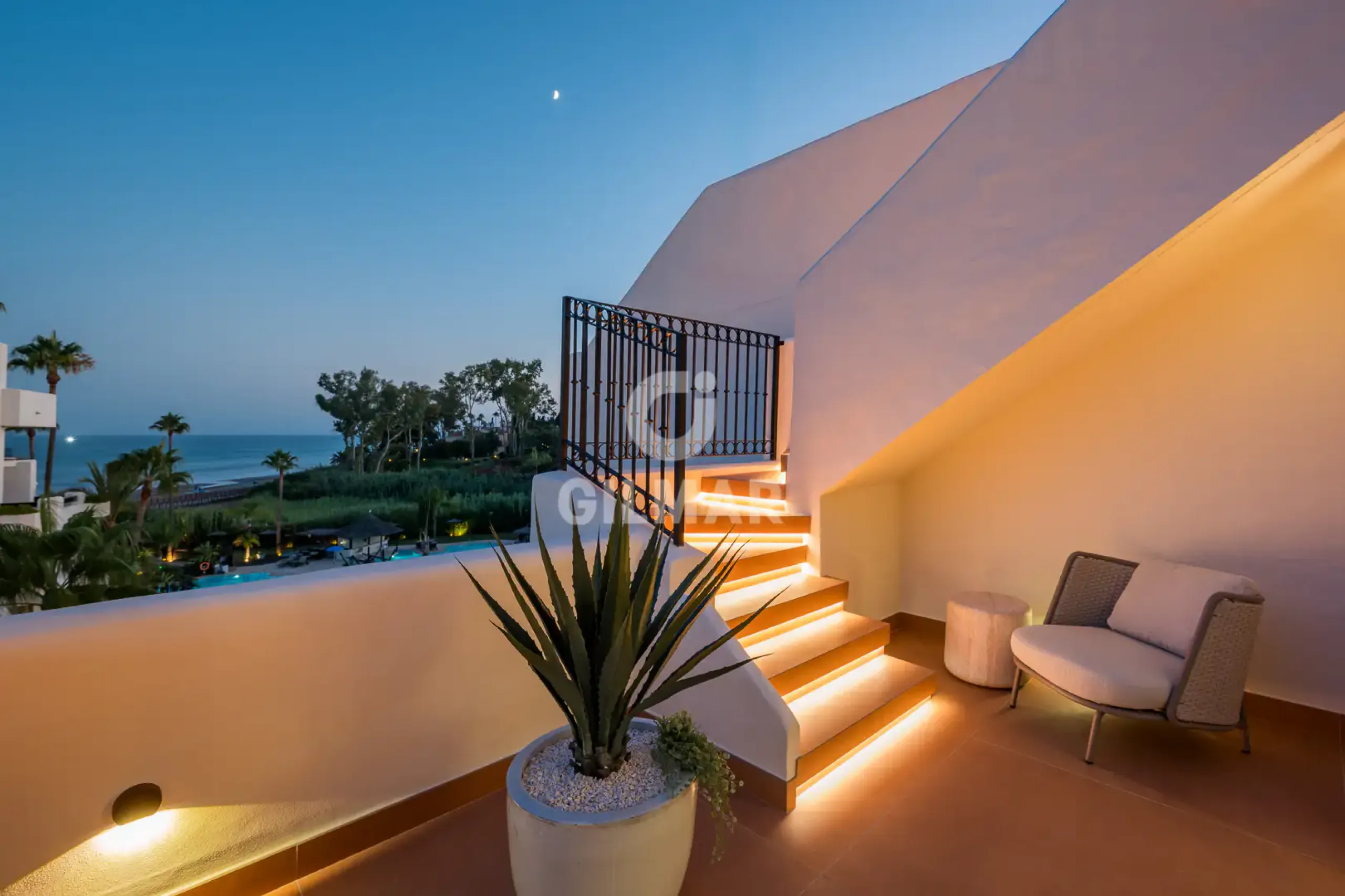Penthouse in Estepona Este - Málaga