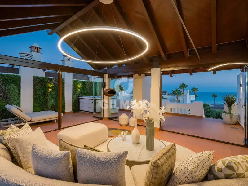 Penthouse in Estepona Este - Málaga