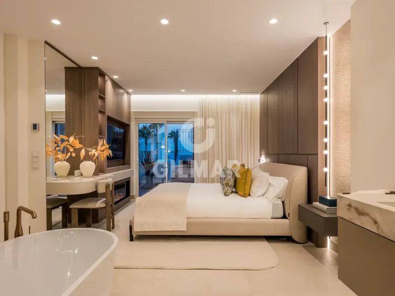 Penthouse in Estepona Este - Málaga