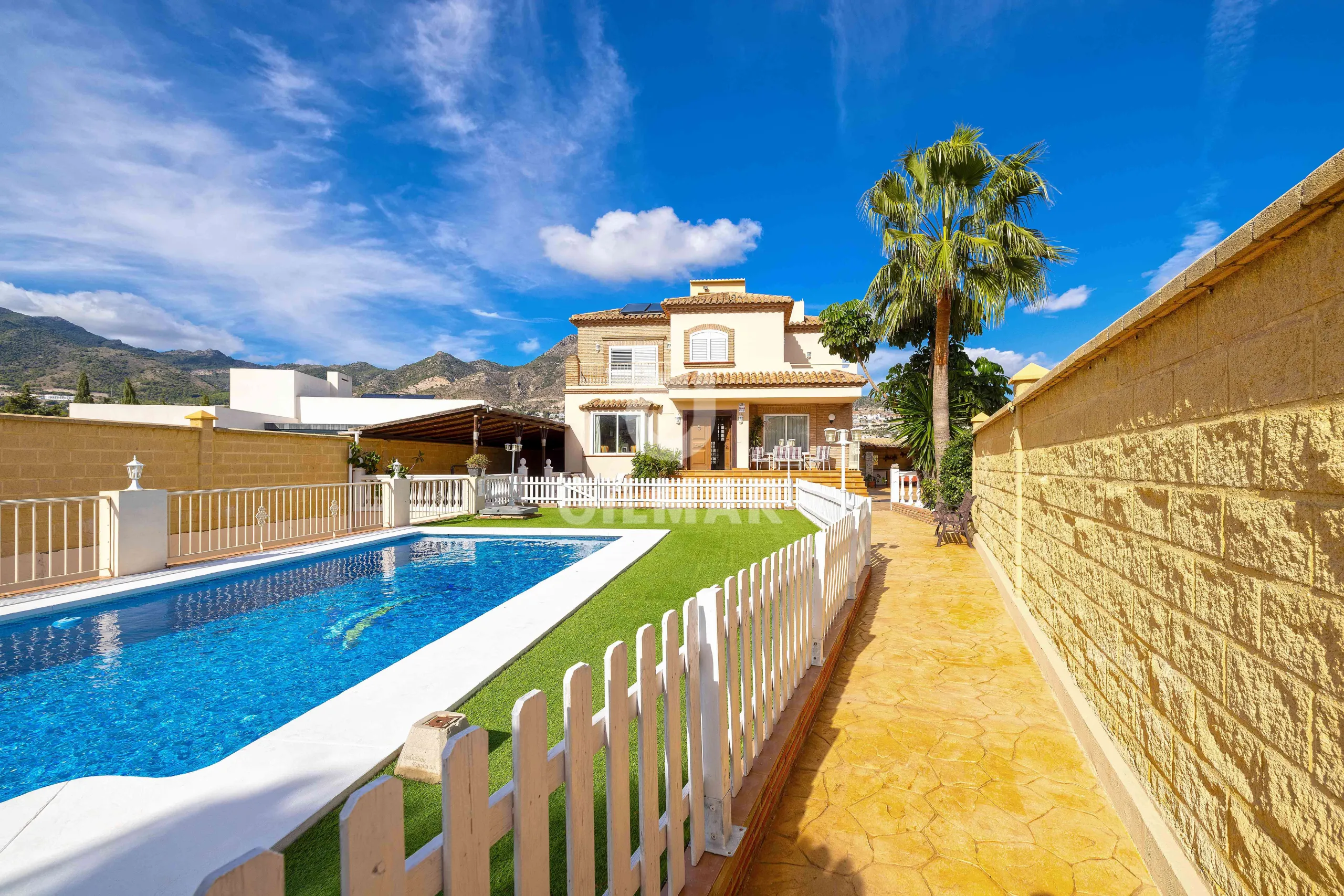 Chalet Independiente en Benalmádena - Málaga