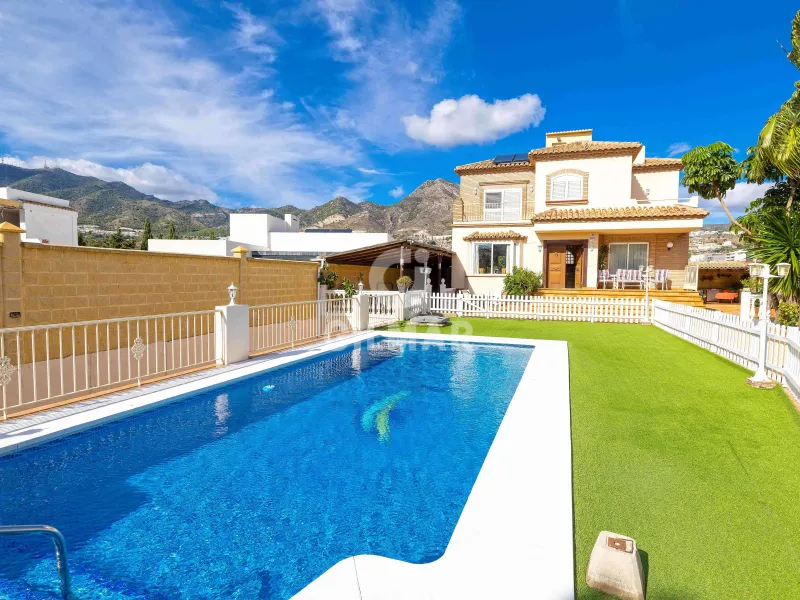 Chalet Independiente en Benalmádena - Málaga